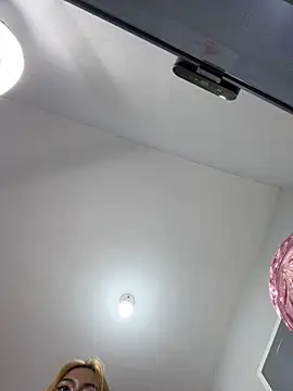MissSexyDork77 online show from October 2025 04:01:02 AM