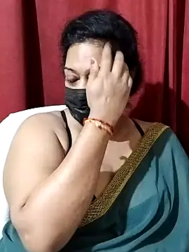 Snapshot of surekha-30 chatting on April 2026 05:04:02 PM surekha-30 online show from April 2026 05:04:02 PM