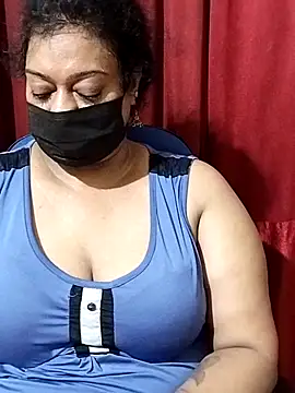 Snapshot of surekha-30 chatting on July 2026 06:20:01 PM surekha-30 online show from July 2026 06:20:01 PM