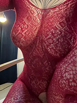 janne maybe online show from December 2025 03:50:02 PM