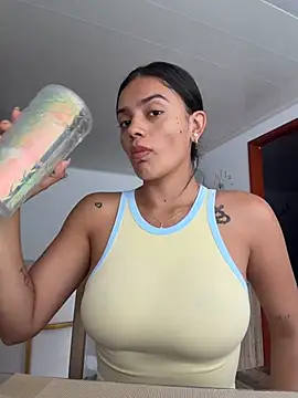 AnaaFaith  online show from February 2026 07:21:01 PM