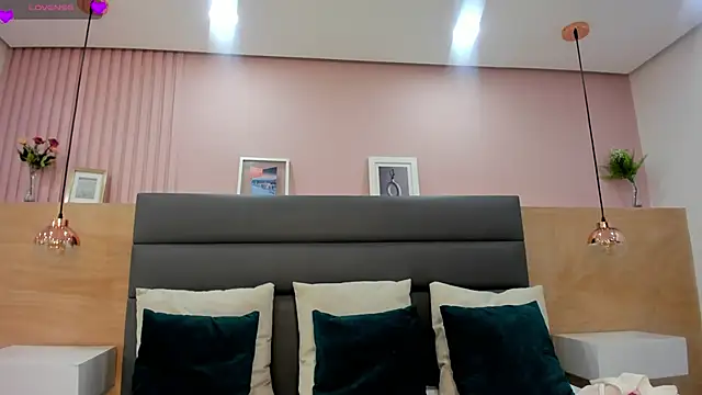 Snapshot of _emma_willliams_ chatting on October 2025 01:40:02 PM emma willliams online show from October 2025 01:40:02 PM