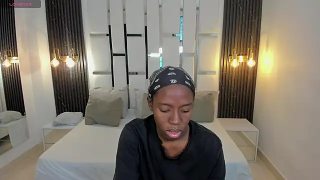 Snapshot of _emma_willliams_ chatting on November 2025 01:33:02 PM emma willliams online show from November 2025 01:33:02 PM