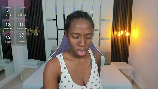 Snapshot of _emma_willliams_ chatting on November 2025 01:58:01 PM emma willliams online show from November 2025 01:58:01 PM