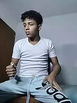 Manuel Mateus1 online show from November 2025 12:32:01 AM