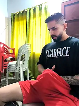 giannis090 online show from February 2026 08:01:01 PM