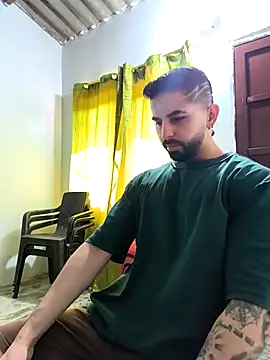 giannis090 online show from February 2026 08:25:02 PM