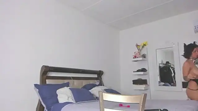 Snapshot of Jump_rabbit chatting on December 2025 06:00:01 AM Jump rabbit online show from December 2025 06:00:01 AM