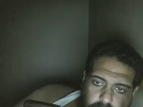 elpoop7305 online show from May 2026 06:37:01 PM