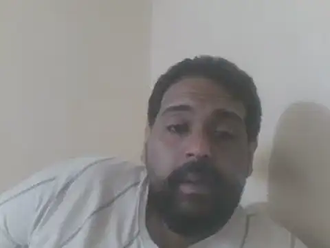 elpoop7305 online show from May 2026 09:53:01 PM
