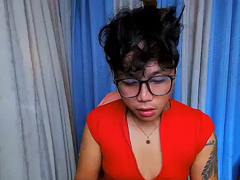 Snapshot of YourNikkieXxx chatting on July 2026 05:37:01 AM YourNikkieXxx online show from July 2026 05:37:01 AM