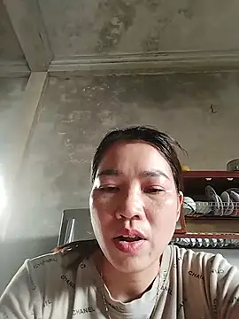 Snapshot of MinniMia chatting on June 2026 03:58:02 AM MinniMia online show from June 2026 03:58:02 AM