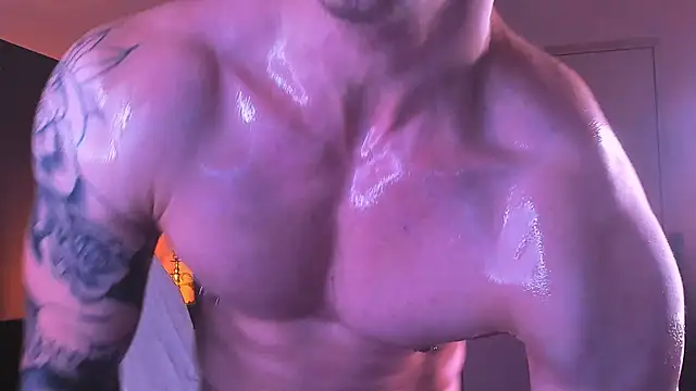 Oscar Miller  online show from October 2025 09:14:01 PM