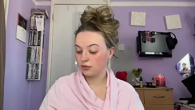 SexySashaxox online show from October 2025 02:02:02 PM