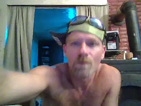 Snapshot of Eat_it_from_the_back chatting on September 2025 10:53:02 AM Eat it from the back online show from September 2025 10:53:02 AM