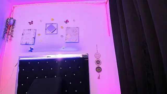 AkariRosetti online show from October 2025 08:19:01 PM