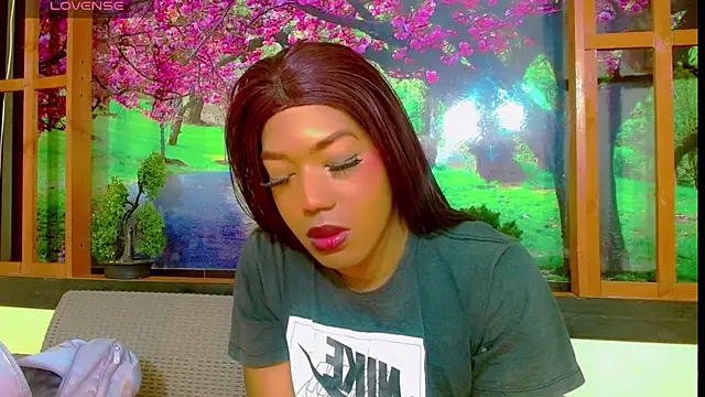 Snapshot of bayolet_ chatting on December 2025 11:16:02 AM bayolet online show from December 2025 11:16:02 AM