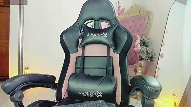 auraeroticaxxx online show from December 2025 02:30:01 AM