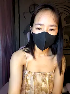 TiNa 04 online show from November 2025 10:54:02 PM