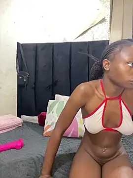 Snapshot of LonelyQueenxx25 chatting on February 2026 08:51:01 PM LonelyQueenxx25 online show from February 2026 08:51:01 PM