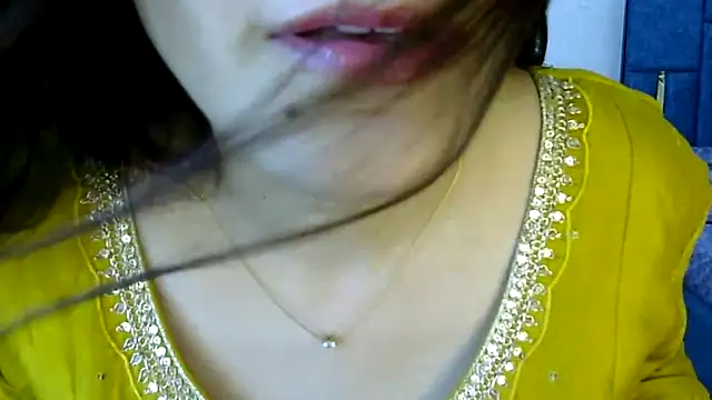 Rumi cute online show from July 2026 04:35:02 PM