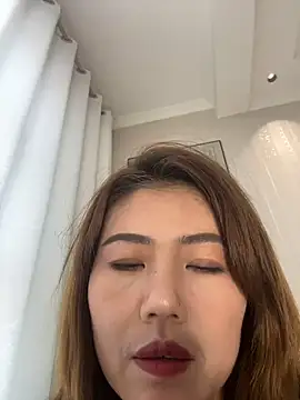 Snapshot of feifei_521 chatting on October 2025 12:38:02 AM feifei 521 online show from October 2025 12:38:02 AM