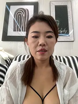 Snapshot of feifei_521 chatting on December 2025 12:59:02 AM feifei 521 online show from December 2025 12:59:02 AM