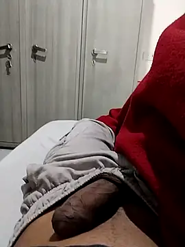 themasklover online show from March 2026 06:45:02 PM