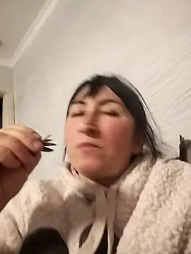 Funny Karina online show from October 2025 08:22:02 PM