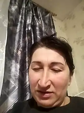 Funny Karina online show from November 2025 05:04:02 PM