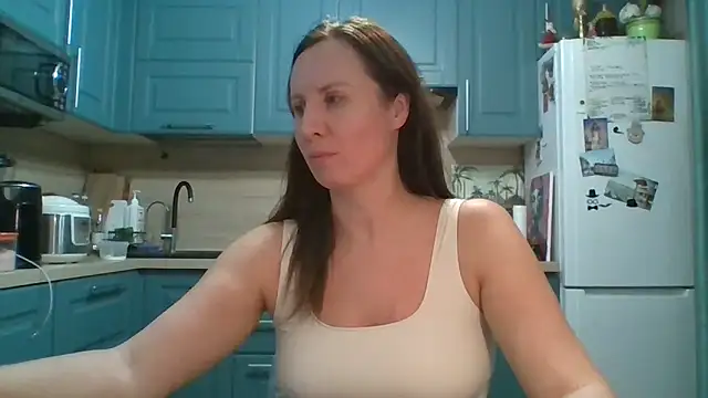 ALICAINWONDERLAND online show from March 2026 10:35:01 PM