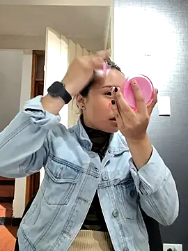 Venus Rivers online show from September 2025 01:44:02 PM