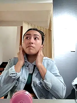 Venus Rivers online show from September 2025 01:56:01 PM