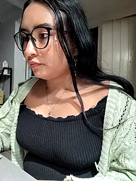 Venus Rivers online show from November 2025 01:15:01 AM