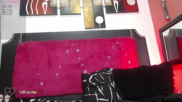 Engeelll online show from November 2025 06:51:01 PM