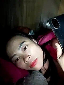 CoMay003 online show from February 2026 05:12:01 AM