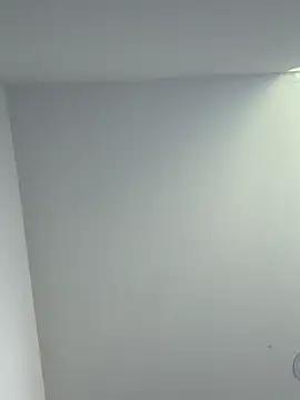 samiacooper25 online show from December 2025 04:01:02 PM