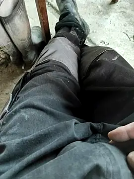 Snapshot of hansvonerotic1 chatting on October 2025 10:37:01 AM hansvonerotic1 online show from October 2025 10:37:01 AM