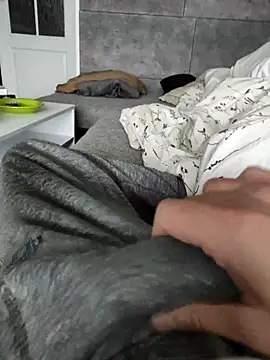 Snapshot of hansvonerotic1 chatting on November 2025 01:03:01 PM hansvonerotic1 online show from November 2025 01:03:01 PM