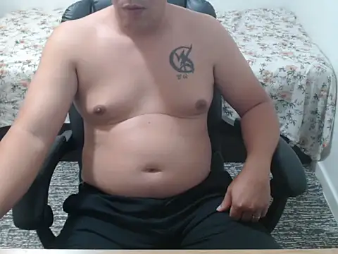 Carloskasado online show from November 2025 09:02:02 PM