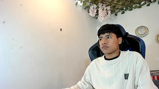 sebas boys577 online show from October 2025 01:22:02 PM