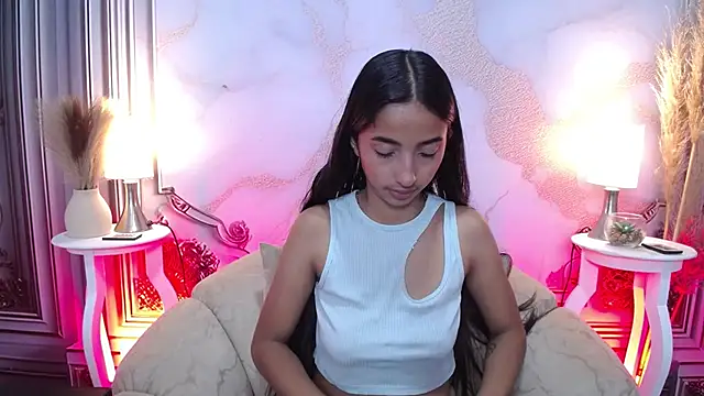 Snapshot of MilkyLally chatting on October 2025 12:04:02 PM MilkyLally online show from October 2025 12:04:02 PM