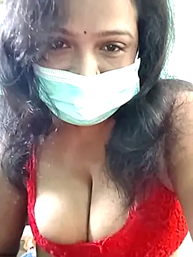 Snapshot of misspriya03 chatting on October 2025 08:14:01 AM misspriya03 online show from October 2025 08:14:01 AM