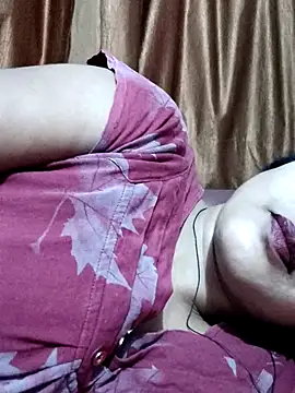 Snapshot of spicysuhana chatting on June 2026 02:03:01 AM spicysuhana online show from June 2026 02:03:01 AM