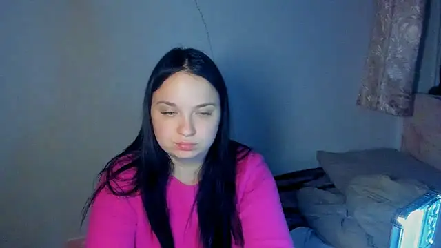 Snapshot of VoxxAura chatting on November 2025 07:26:01 PM VoxxAura online show from November 2025 07:26:01 PM