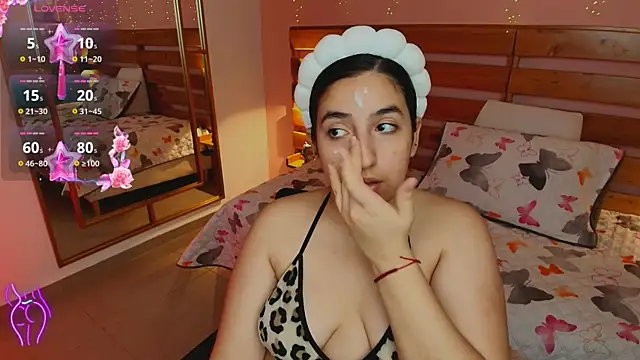 Snapshot of ambar_lover chatting on November 2025 08:42:02 PM ambar lover online show from November 2025 08:42:02 PM