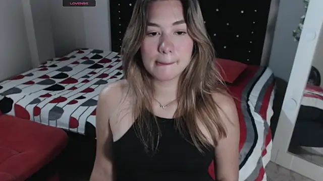 Snapshot of Angel_Megan chatting on October 2025 02:40:02 PM Angel Megan online show from October 2025 02:40:02 PM