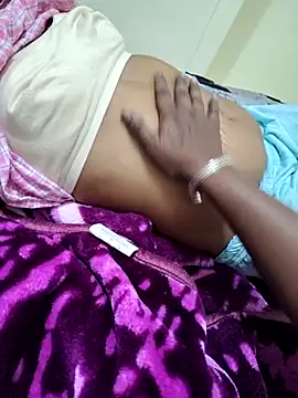 Snapshot of Lusty_sensual_Jodi chatting on February 2025 05:30:02 PM Lusty sensual Jodi online show from February 2025 05:30:02 PM