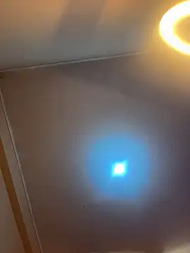 princesaliay online show from March 2026 11:37:01 AM