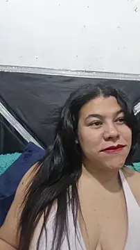 Snapshot of ALMAWHITE chatting on December 2025 12:35:02 PM ALMAWHITE online show from December 2025 12:35:02 PM